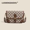 Women's bag new high-end fashion shoulder bag baguette versatile women's messenger bag women's bag