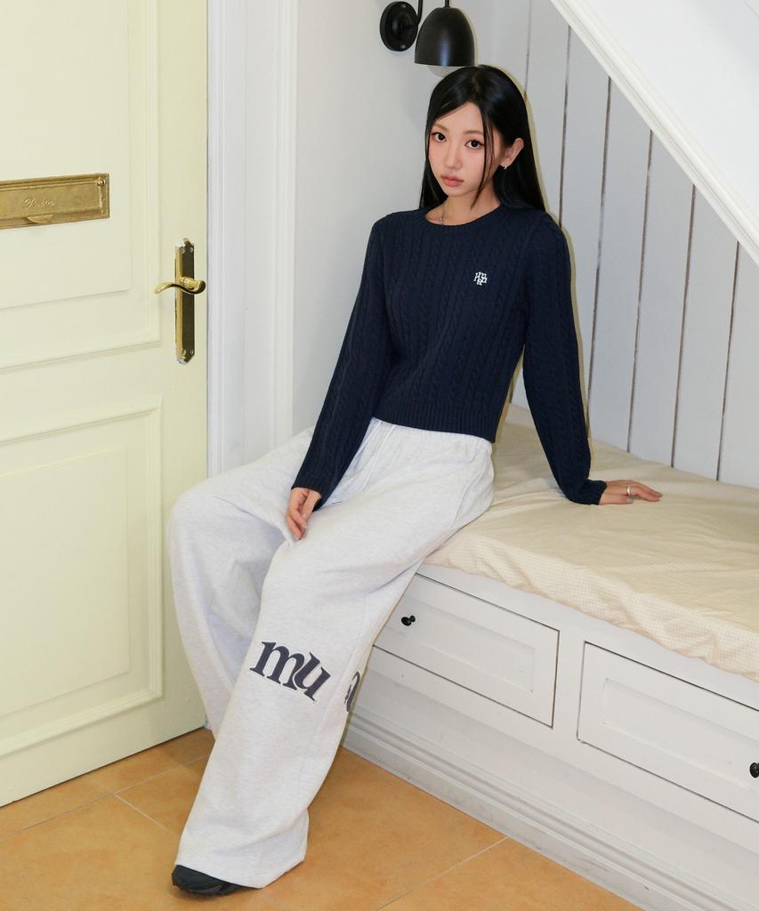 MUAHMUAH Embroidered Cable Round Knit [Navy]