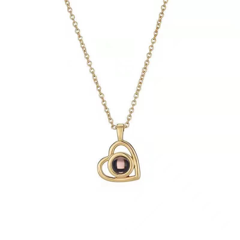 Customized Love Photo Necklace: 100 Languages 'I Love You' Pendant - Ideal for Christmas & Valentine's Gifts