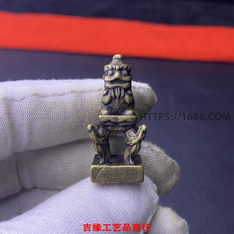Tibetan Style Buddha Statue Mold Brass Antique Office Study Desk Decoration Square Lion Copper Seal