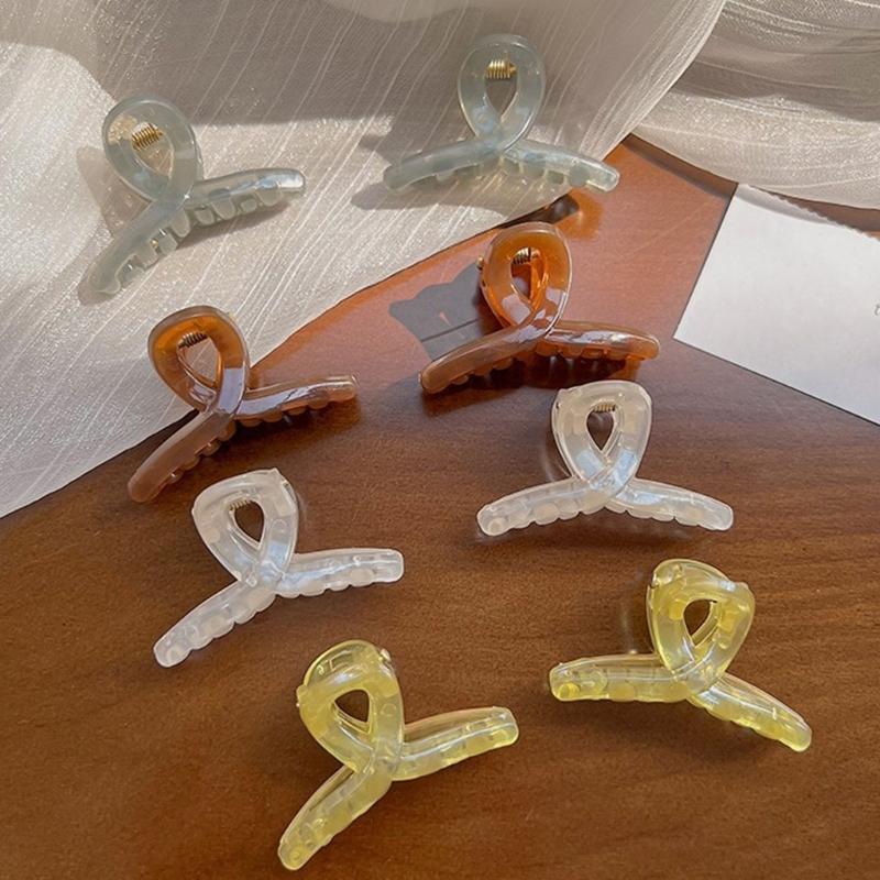 4pcs 4.5CM Jelly Translucent Mini Hair Claw Clip For Half Updos Strong Grip Plastic Hair Accessories Cute Pastel Colors