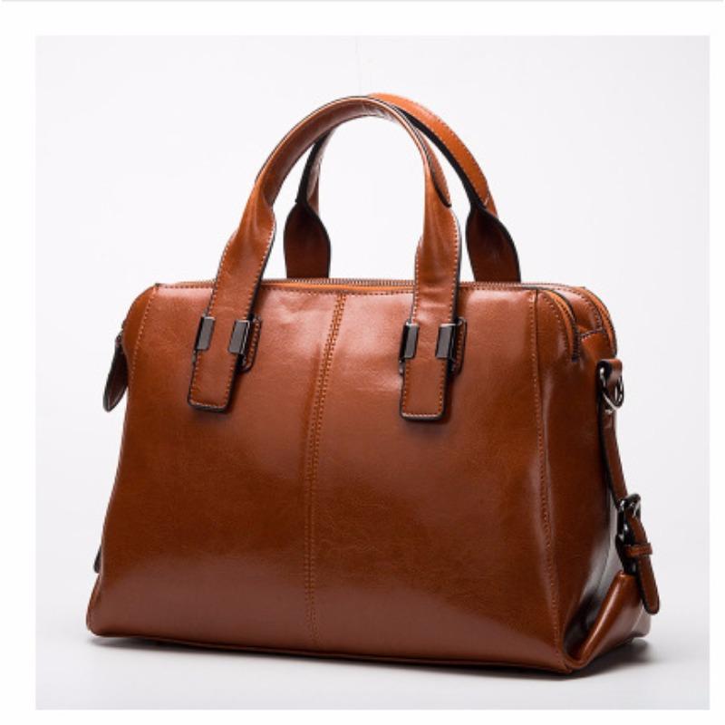 Fashionable Women's Leather Motorcycle Bag with Large Capacity for Official Documents, Single-shoulder Women's Leather Hand-held Crossbody Bag