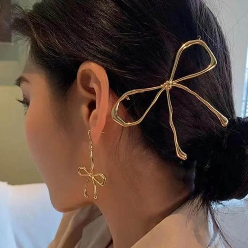 Elegant Bowknot Hairpin with a Twist Stylish Metal Hollow Barrettes Delicate Hair Accessories for Women Hair Decoration