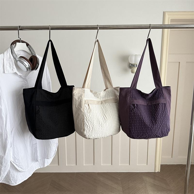 Relaxing, Lightweight and Fashionable Bag, Suitable for Daily Commuting, Women's Single-shoulder Bag, Handbag