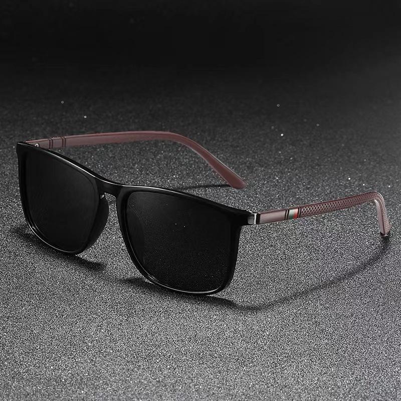 New Men Polarized Sunglasses Vintage Square Sun Glasses Fishing Driving Goggles Brand Design Eyewear Male