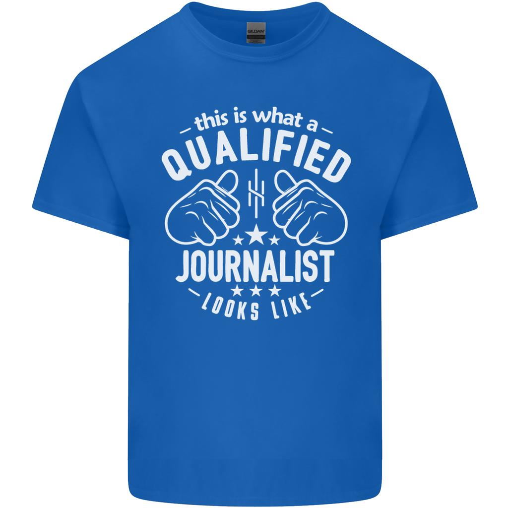 This Is What a Qualified Journalist Looks Like Unisexs Light Cotton TShirt