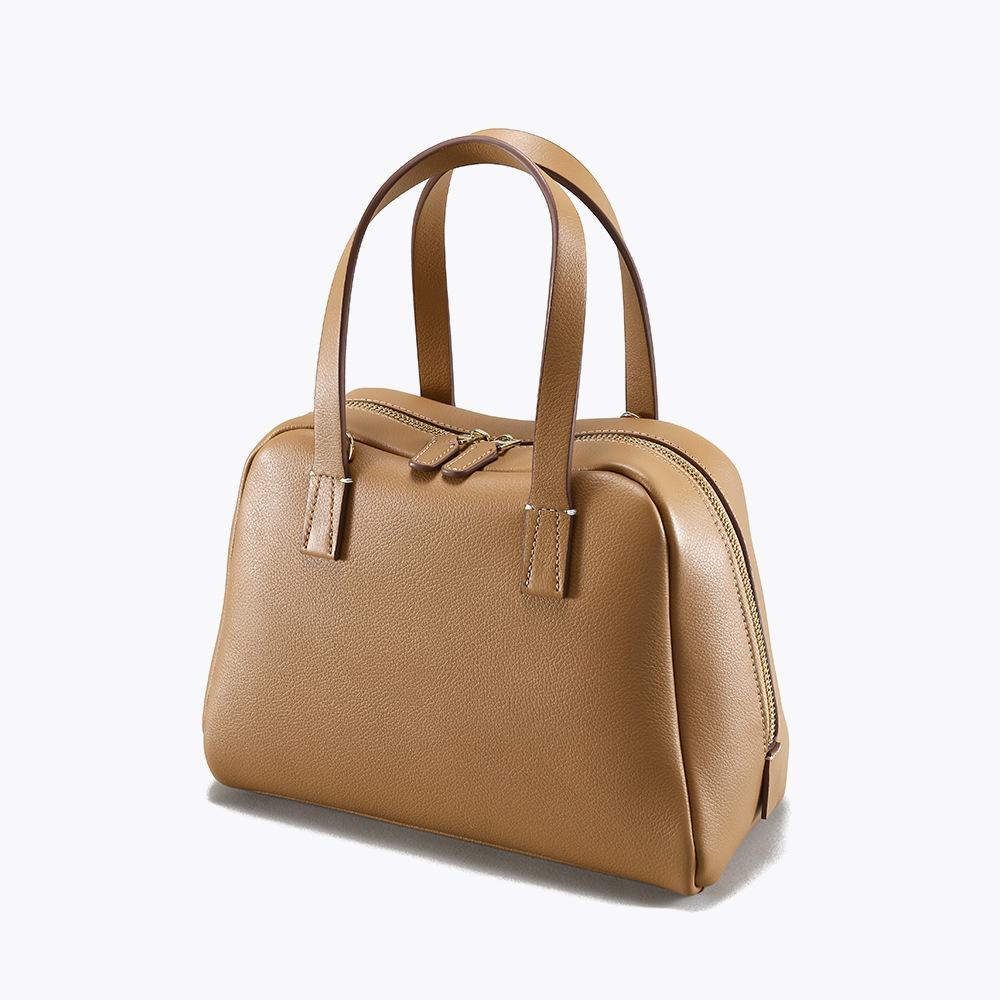 2025 New First-layer Cowhide Bobe Bag Commuter Versatile Large-capacity Messenger Bag Simple Retro Fashion Handbag
