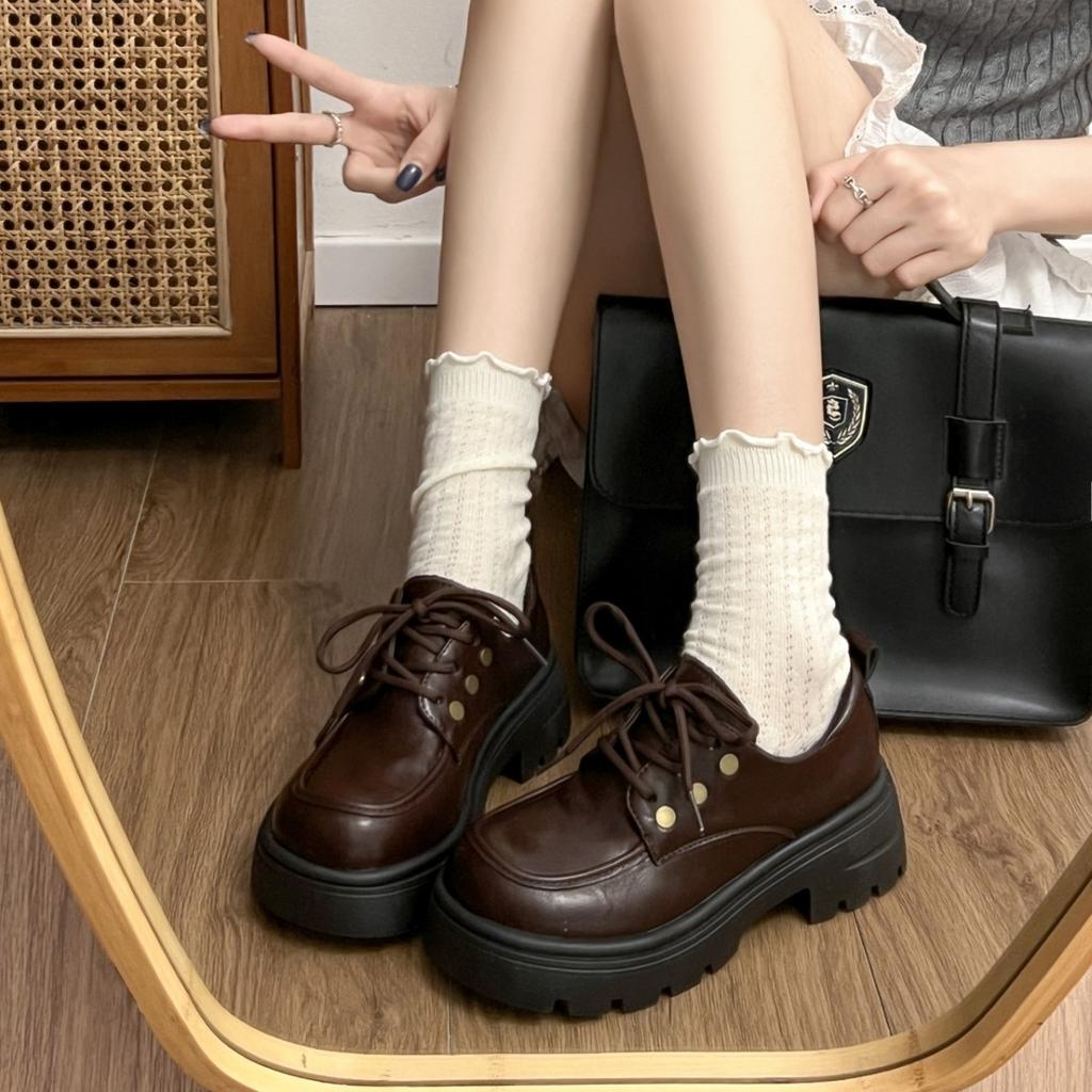 Fashion explosion versatile round head lace-up loafers 2025 autumn and winter new Internet celebrity thick heel thick sole heightening small leather
