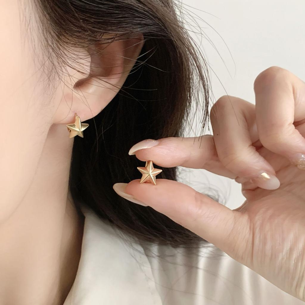 Delicate Star Earring Fashion Simple Personality Versatile Women Jewelry Gift for Party Daily Wear Occasion Style Trendy