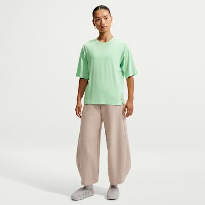 Nike 24.7 T Shirts Women's Green Crew Neck