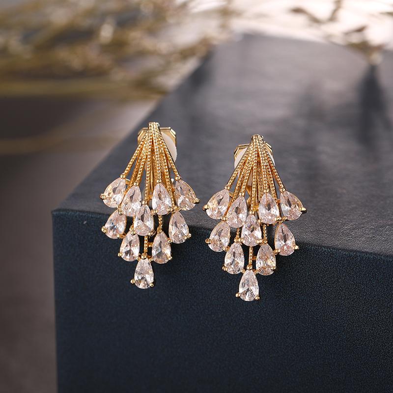 Fashion Korean Elegant Cubic Zirconia Clip on Earrings Without Pierced for Women Temperament Personality Ear Clips Party Jewelry