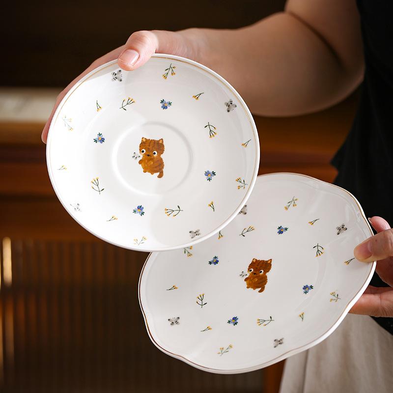 Ins Simple Pastoral Coffee Cup and Saucer High Value Afternoon Tea Cup and Saucer Cover + Ceramic Cat Flower Tea Cup Tea Set