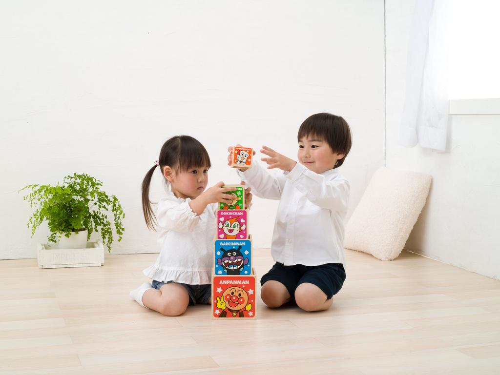 Anpanman Wooden Stacking and Counting Box
