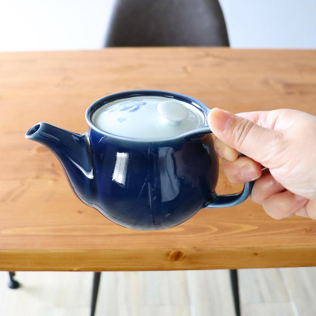 Yuuki Roman U-Shaped Teapot with Strainer for Easy One-Hand Pour, Stylish Porcelain Teapot, Shatter-Resistant [Made in Japan, Hasami Ware]