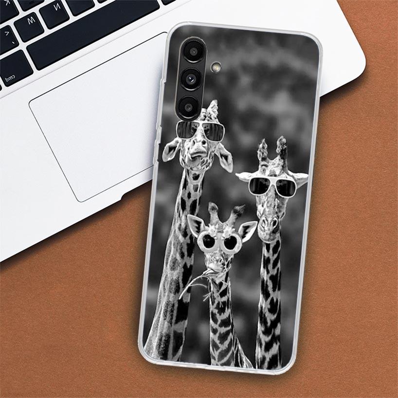 Cute Cartoon Giraffe Animal Phone Case For Samsung Galaxy A56 A55 A54 A53 A16 A15 A14 A13 A36 A35 A34 A33 A26 A25 A24 A23 A05S A