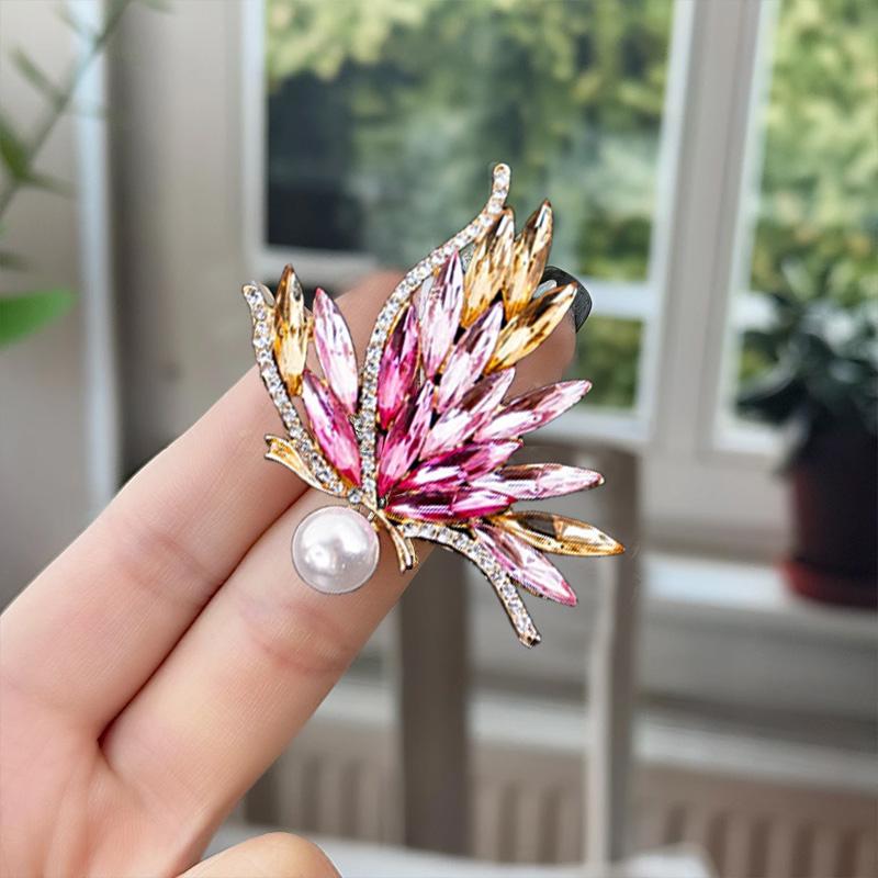 1PC Brooch Pin Luxury Crystal For Women Sparkling Zircon Elegant Butterfly Brooches Rhinestone Jewelry Gift