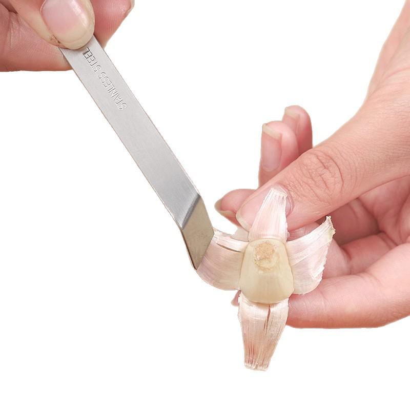 Stainless Steel Garlic Peeler Clip for Quick and Easy Skin Removal