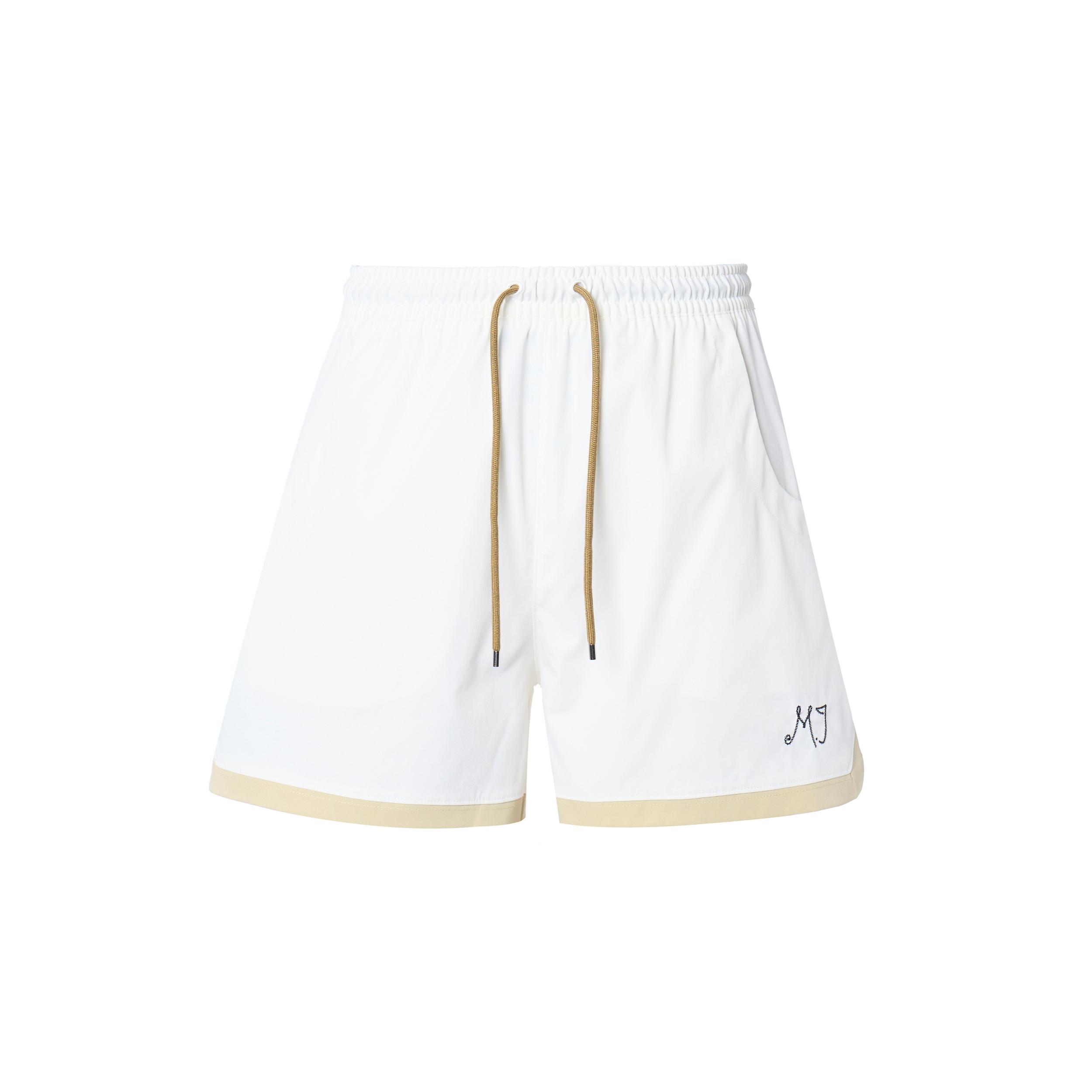 

Новые повседневные шорты Jordan женские парусиново-белые DZ3344-133 M