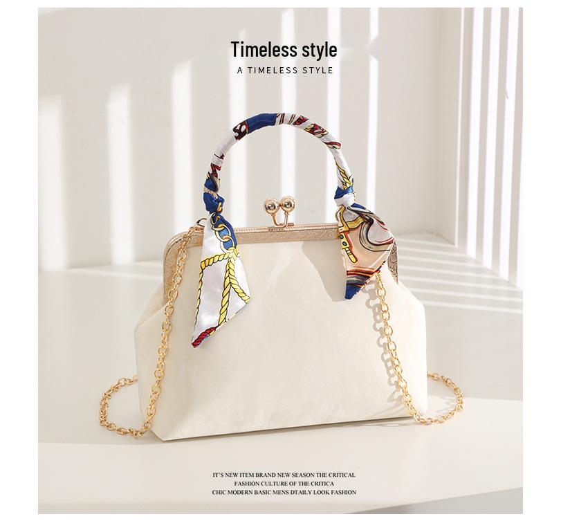 Elegante Bolso Bandolera Cuadrado de Perlas: Nuevo estilo chino para noches versátiles