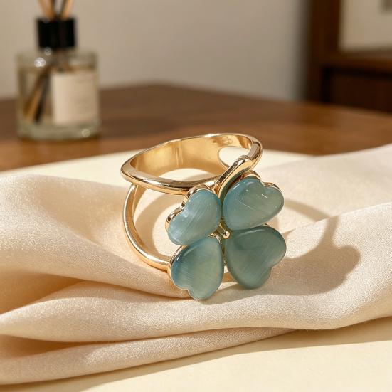 Four-leaf Clover Women Silk Scarves Clip, Fashion Scarves Buckle, Scarf Ring Wrap Holder Clamp, Scarf Ring for Shawls Clothing