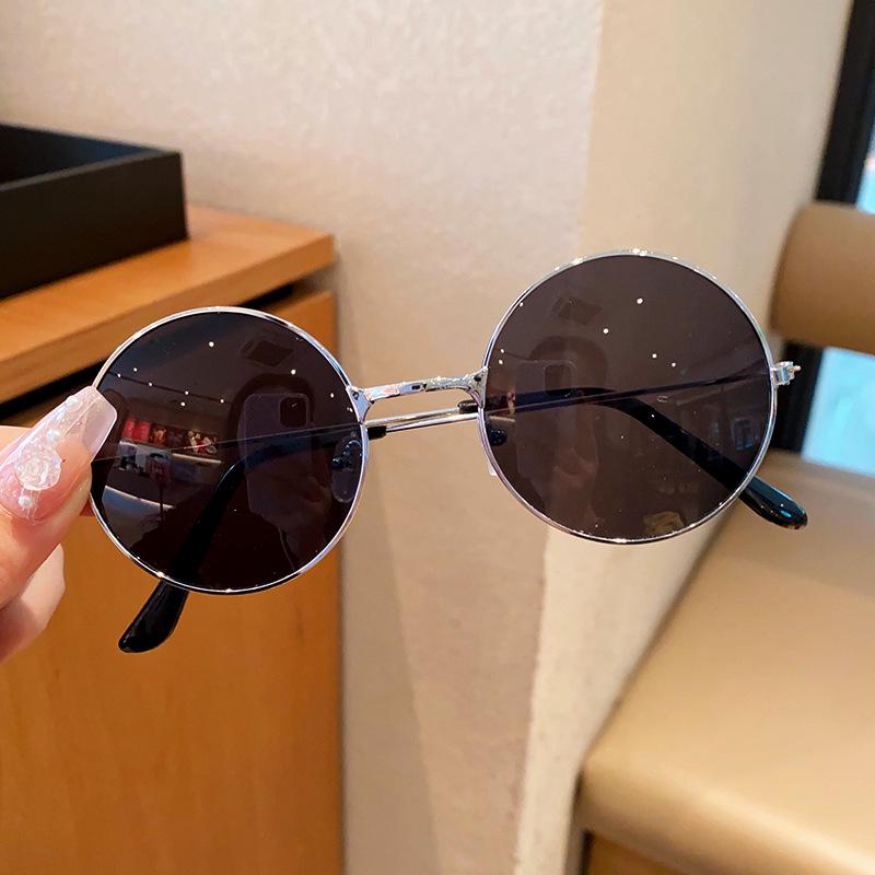 Trendy Polarized Aviator Sunglasses for Boys & Girls - UV Protection