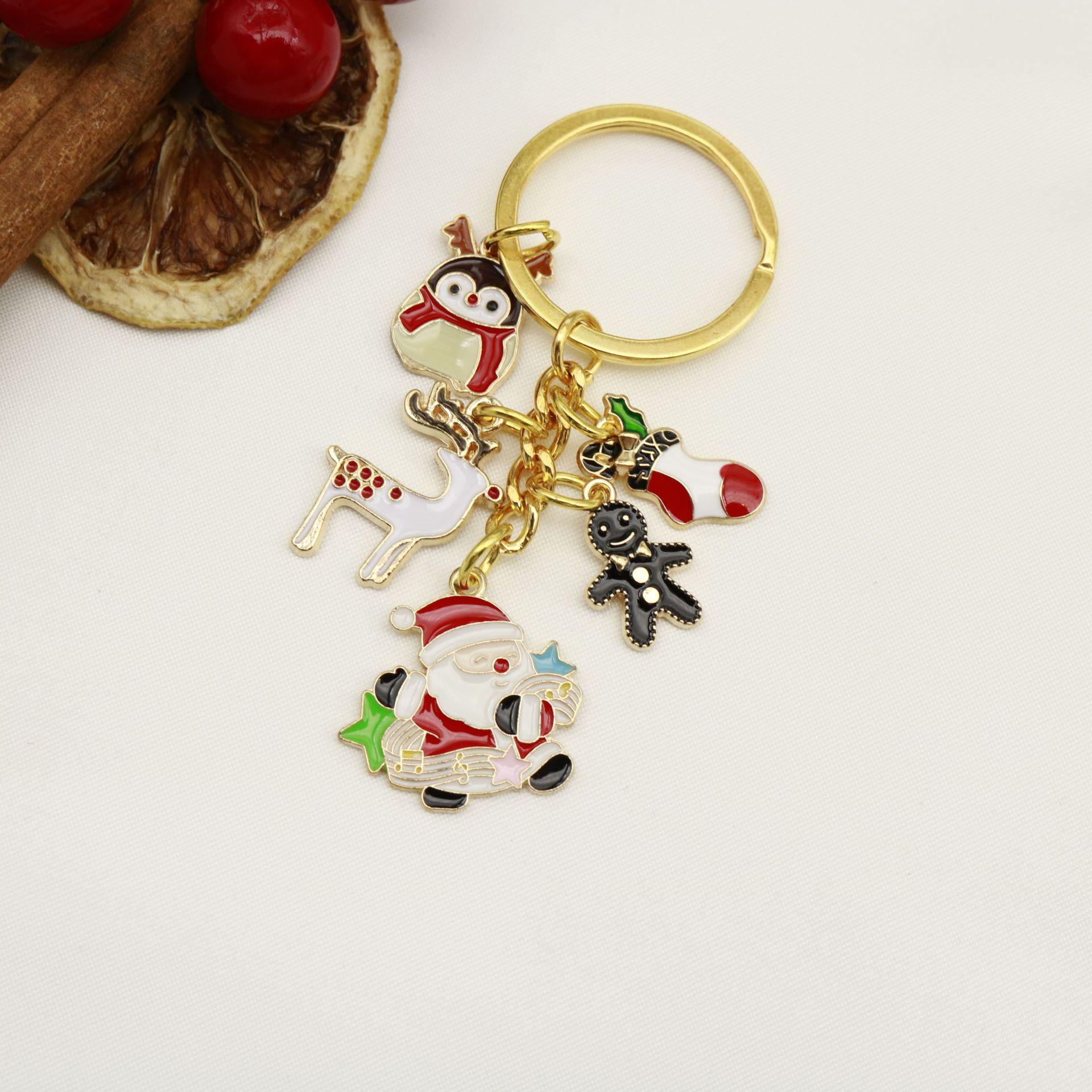 Christmas Small Gifts: Santa Claus Pendant Bells Tree Keychain with Snowflake Charm
