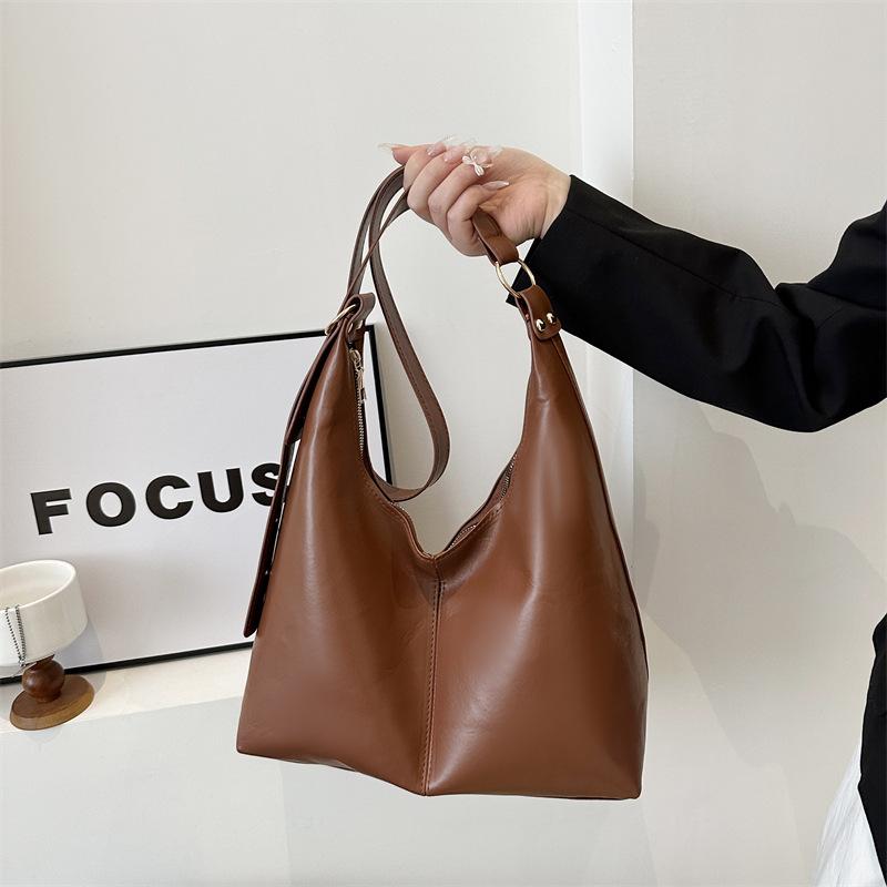Women'S Bag Fashion Shoulder Bag Texture Pu Armpit Bag Large Capacity Messenger Bag Niche Versatile Tote Bag