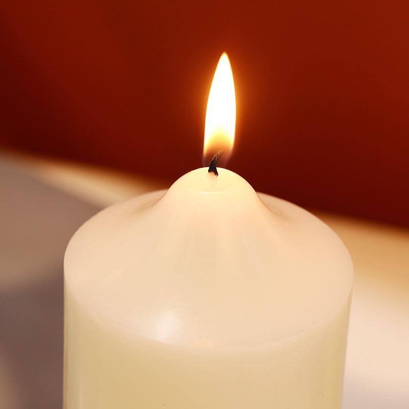 Household Emergency Lighting Bold Red and White Candle Pointed Odorless Long Pole Cylindrical Large Candle