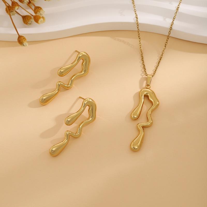 European and American Exquisite Irregular Luxury Creative Polygonal Geometric Leaf Texture Flower Love Earrings Necklace Set