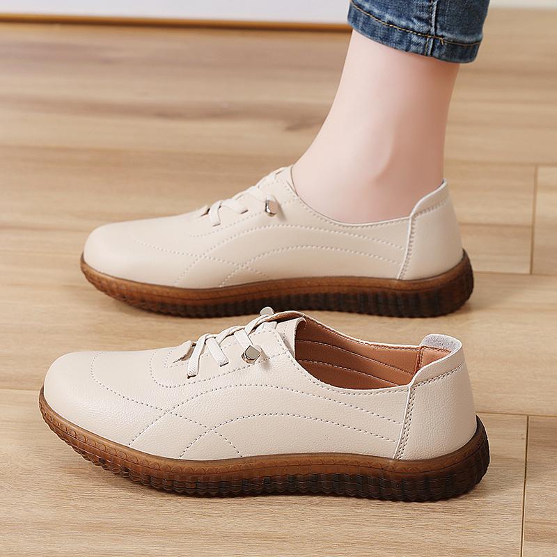 Women Soft Casual Shoes Loafers Simple Elegant Summer Sneakers Breathable Leather Moccasins Shoes Plus Size