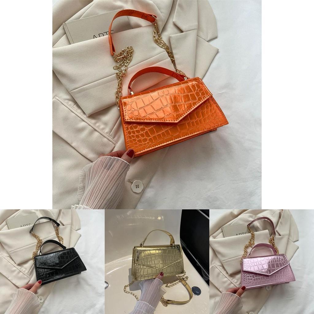 Fashionable Retro Crossbody Bag With Soft Structure Ideal For Everyday Use And Casual Events