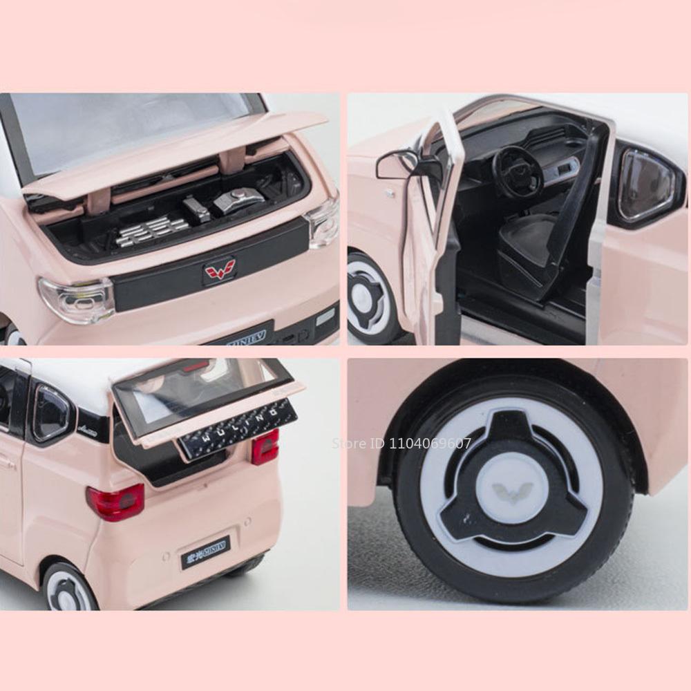1:24 Car Toy WuLing HongGuang Mini EV Models Alloy Diecast Sound Light Pull Back Door Opened Rubber Tires Ornament Vehicle Gifts