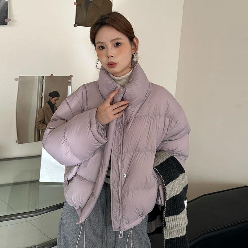 

Милый повседневный корейский короткий пуховик женский 2025 зимняя мода утолщенный воротник-стойка кулиска дофаминовый пуховик One Size