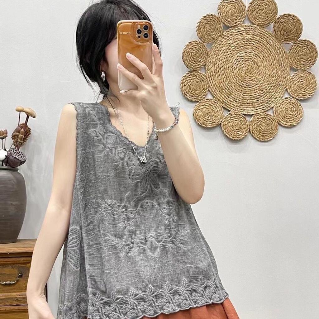 Spring and summer new pure cotton heavy industry embroidery embroidery pullover vest women's loose and thin literary suspender top
