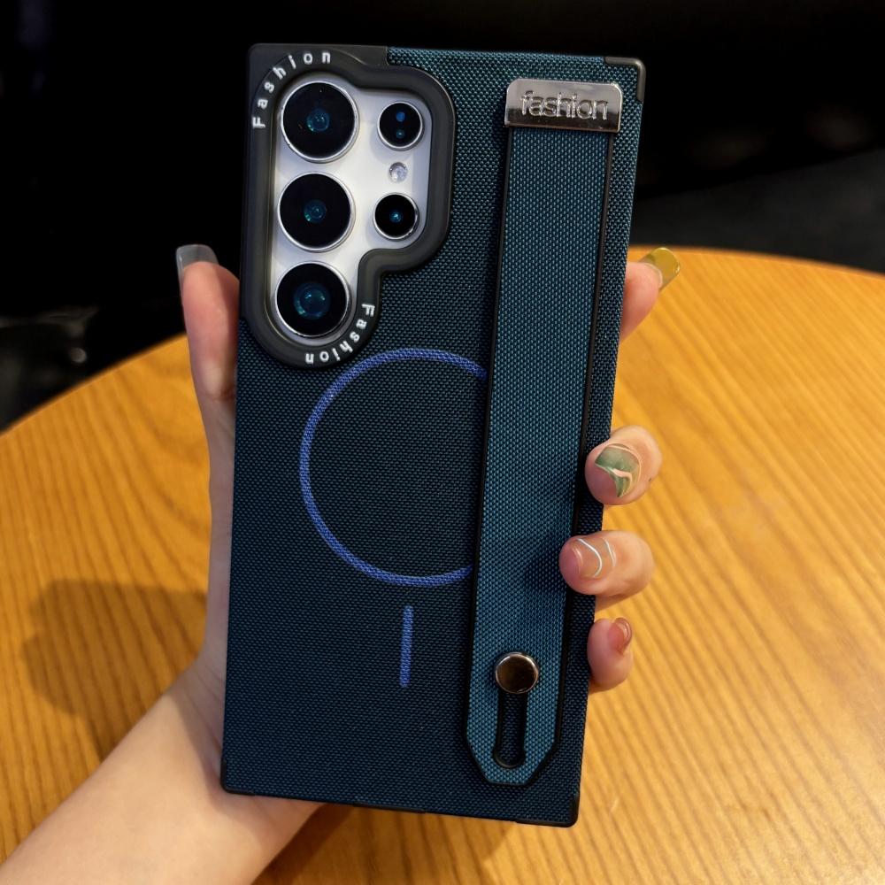 Shockproof Wrist Strap Stand Holder Magnetic Wireless Charging Silicone Case For Samsung S25 Ultra S23 S22 S24 Plus Matte Cover