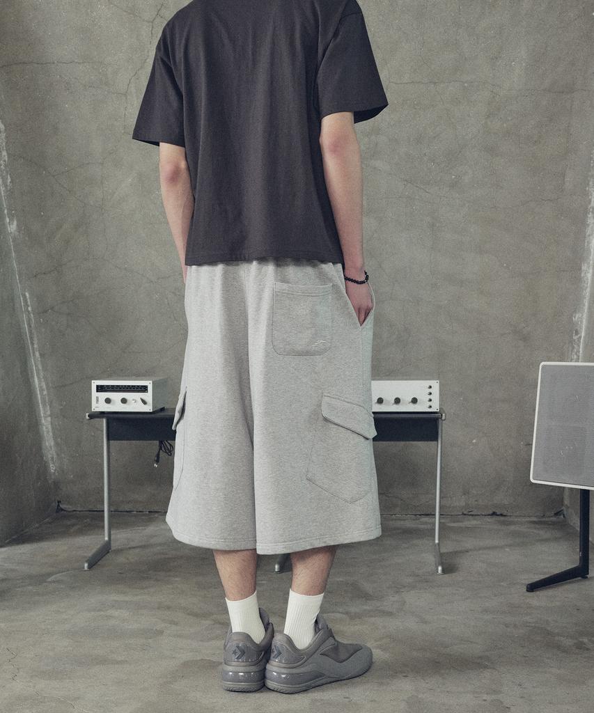 SUPERSUB Slant Cargo Wide Bermuda Shorts - Black