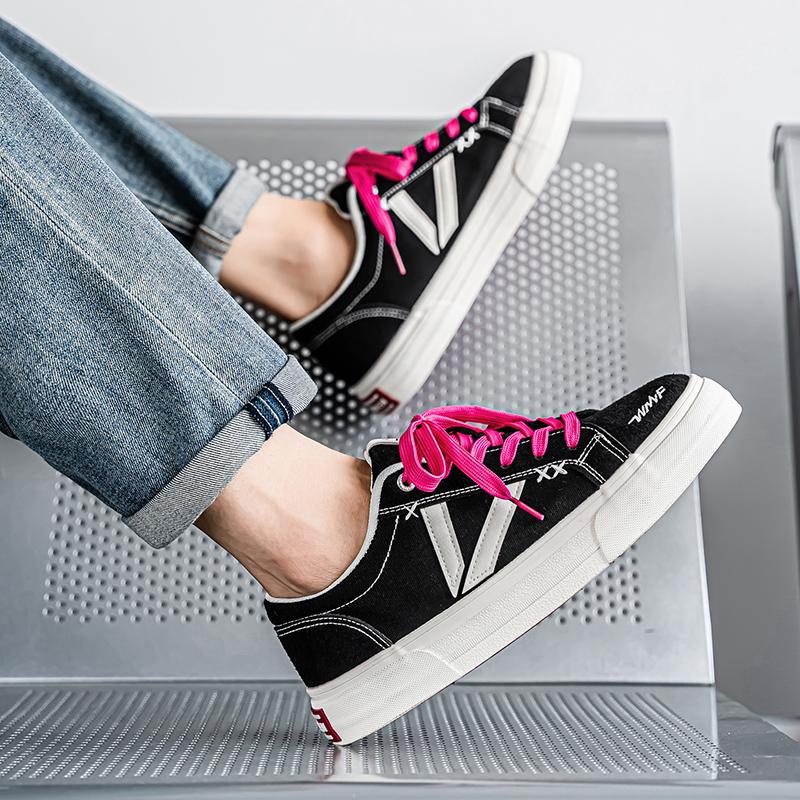 Fashion Canvas Sneakers Men Fashion Vulcanized Shoes Men Casual Black Men's Shoes Autumn Breathable Breathable Thick-soled Youth Cricket