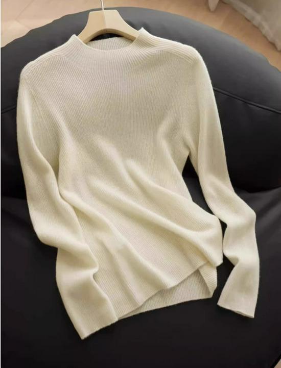 Women's Seamless Pure Wool Semi-High Neck Slimming Sweater - Autumn/Winter Base Layer