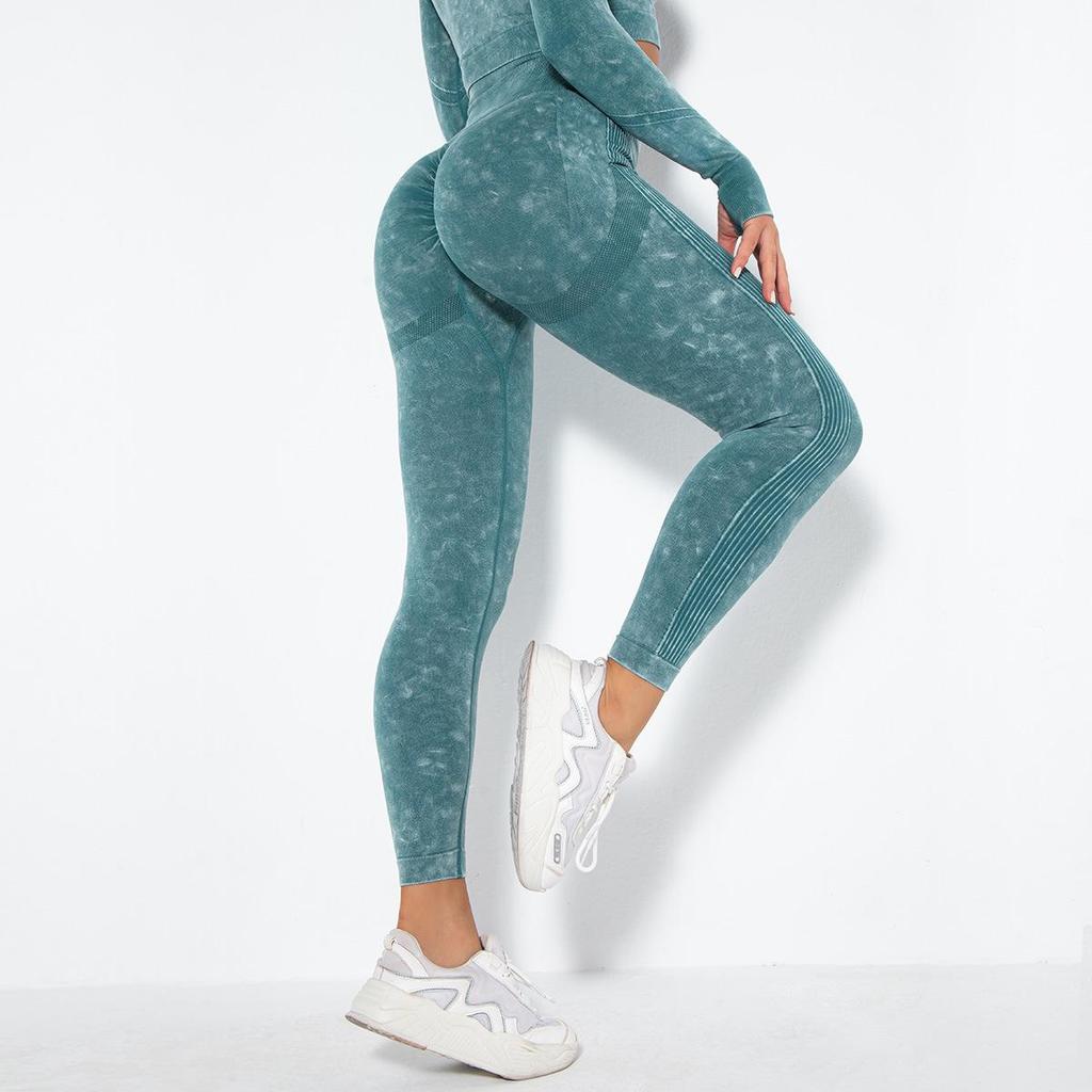In-Stock Seamless Moisture-Wicking Sexy Peach Yoga Leggings - European & American Trend