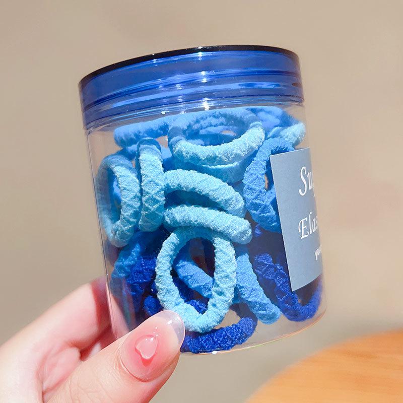 Wysoki Kucyk Gumka - Modny Dodatek do Włosów 2023