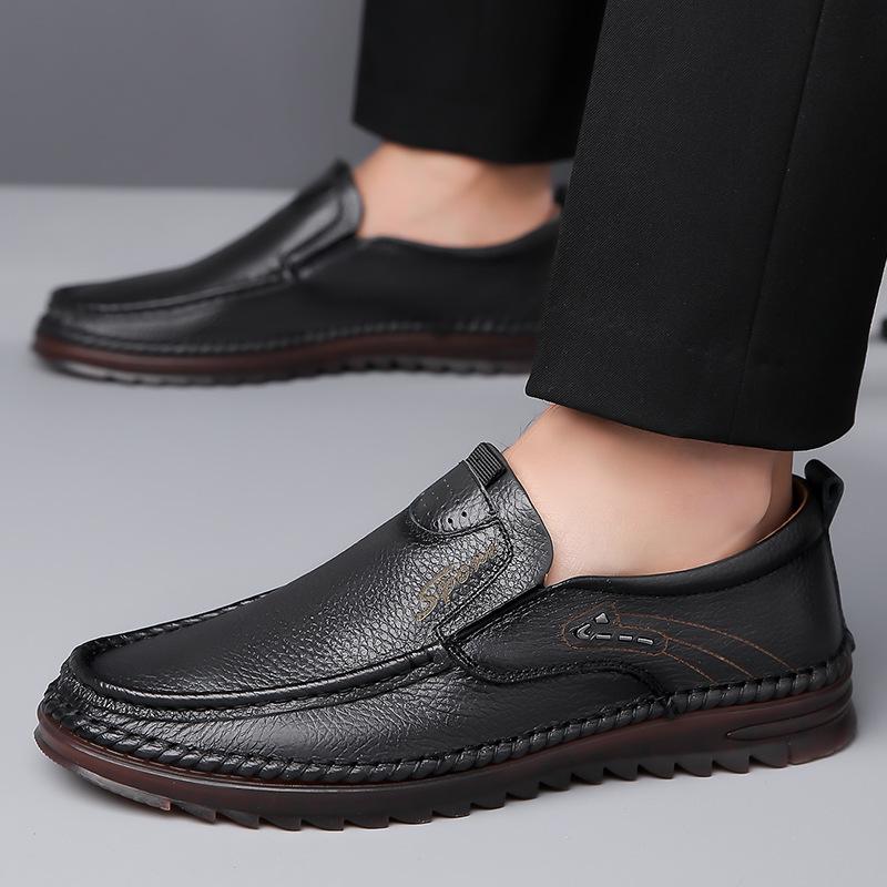 Men's Lightweight British Style Leather Slip-On Shoes - Versatile, Casual, Comfortable