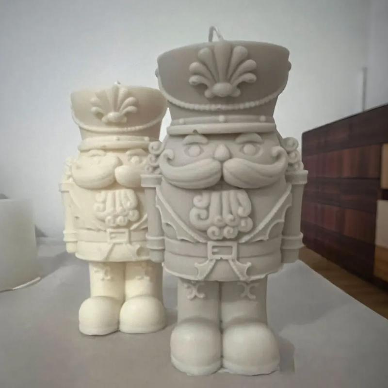 DIY Resin Silicone Jewelry Mold DIY Drip Mold King Soldier Doll Silicone Mold Candle Plaster Mold Three-dimensional Ornaments