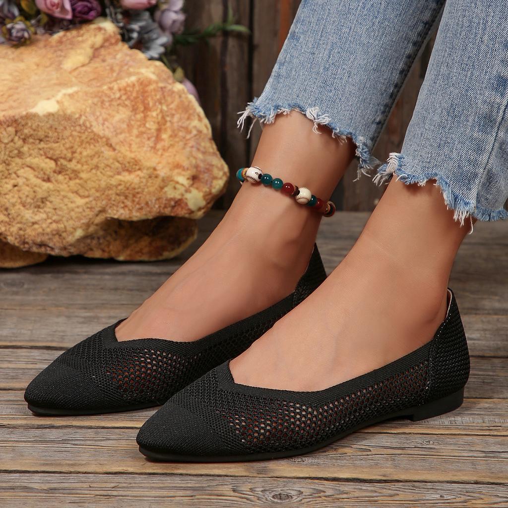 Foreign Trade New Large Size Fly-woven Hollow Flat-bottomed Four-season Single Shoes Women's Pointed Breathable Mesh Shallow Mouth Work Shoes