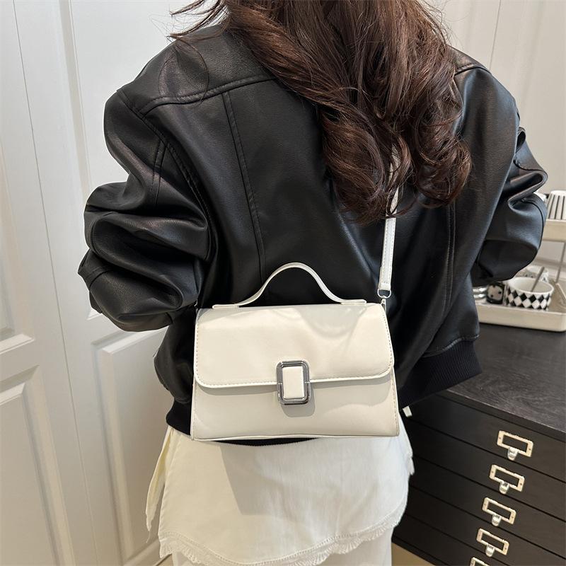 This Year's Popular Fashion Retro Small Bag Women's 2025 New French Niche Design Shoulder Crossbody Small Square Bag