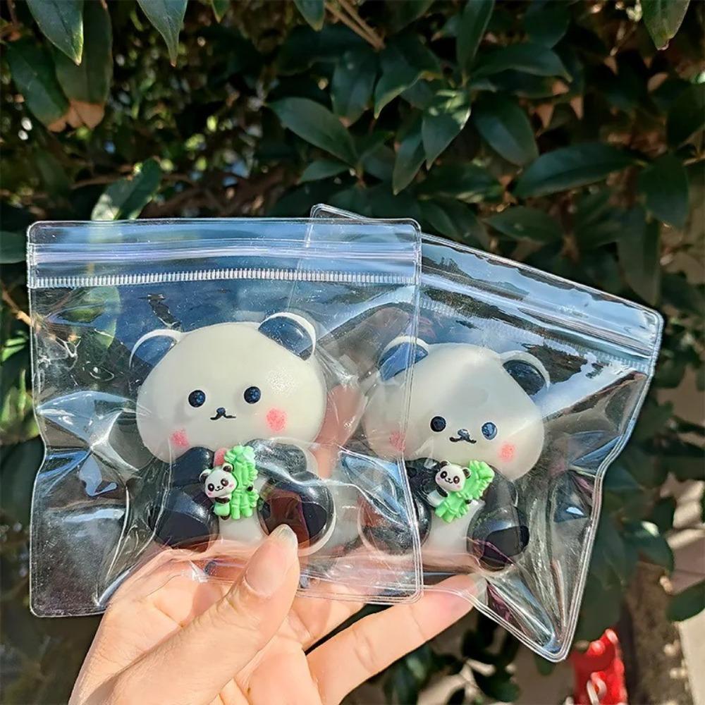 Panda Carino Morbido che Abbraccia Giocattoli di Bambù Giocattolo Elastico per Alleviare lo Stress Decomprimere Giocattolo Divertente Regalo Giocattolo Panda a Rimbalzo Lento da Spremere