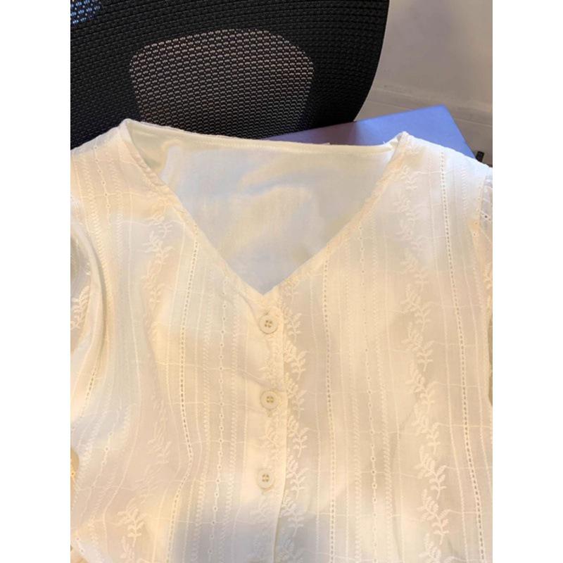 Chic French Lace Collar Blouse - Slimming Summer Short Sleeve Top for Women