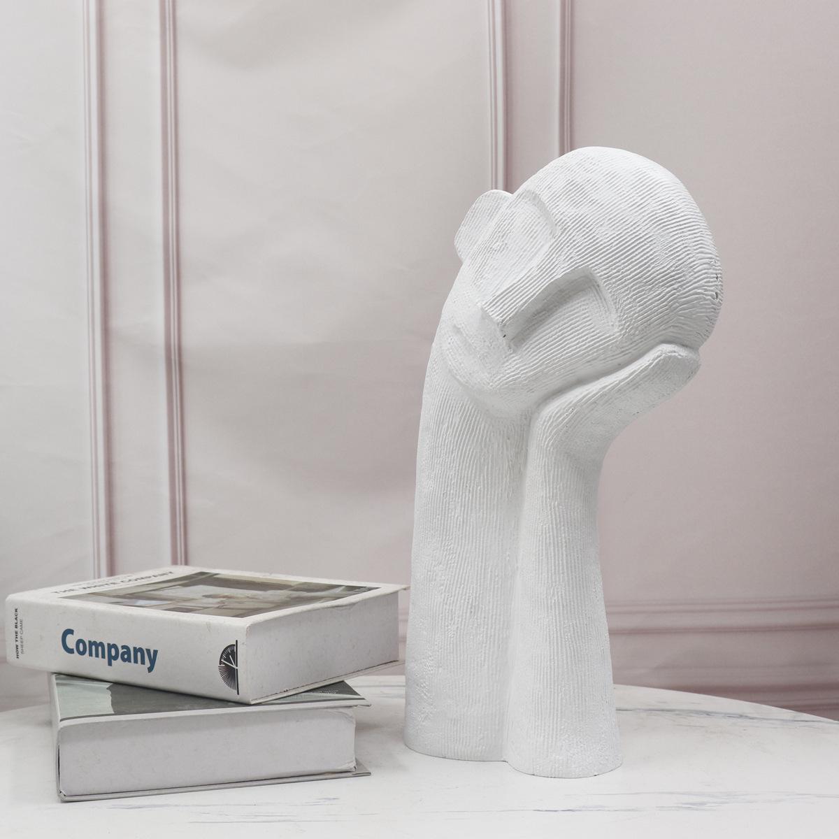 

Abstract Resin Figure Sculpture for Hotel Decor 200x100x380 белый