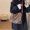 Damevesker – Crossbody-vesker