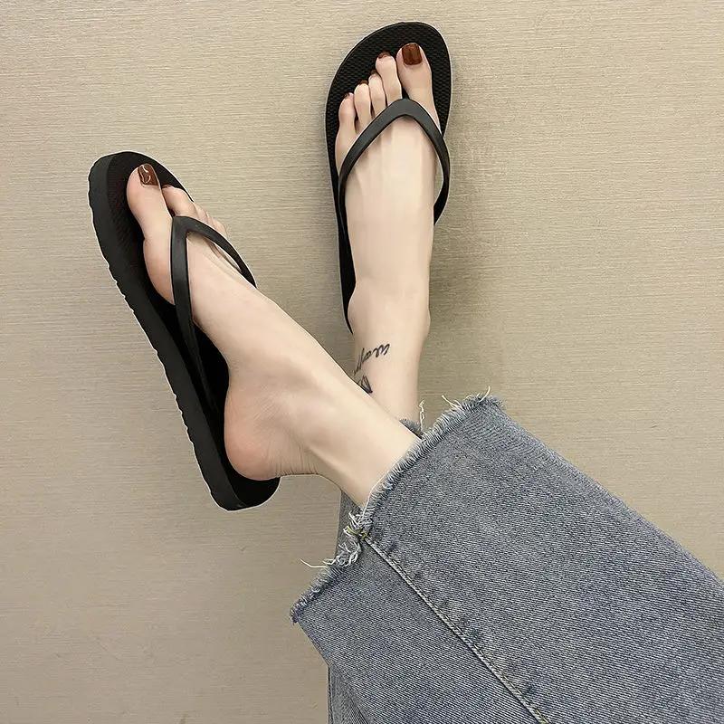 Fashion Outside Flat Slides High Quality Small Size Non Slip Women's Slippers and Ladies Sandals On Sale 2025 Luxury Vip Eva 39 Shoes