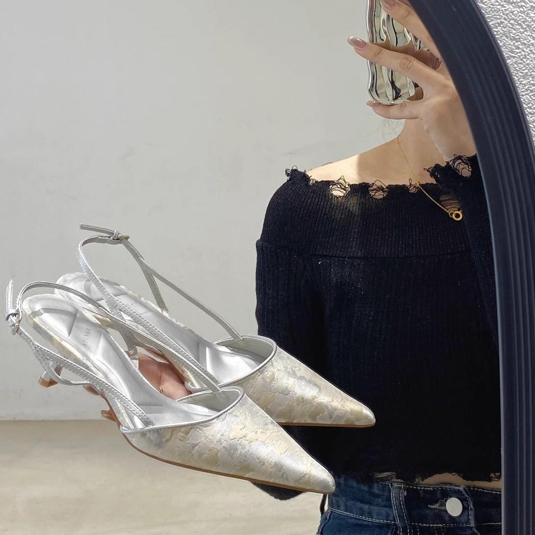 

Темпераментные туфли-лодочки с открытым мыском, на kitten heel, французские, новые, с китайским носком, сандалии с острым носком и шпилькой, женские туфли на высоком каблуке 34 серый